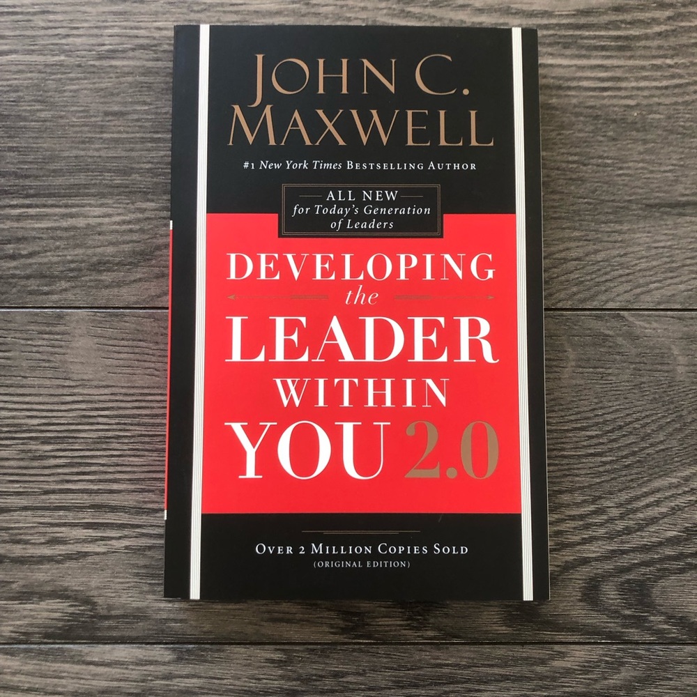 Developing the Leader in You 2.0 Book‎